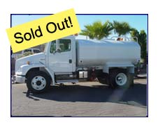2001 Freightliner FL-70  (Under CDL/ 26,000 GVW)