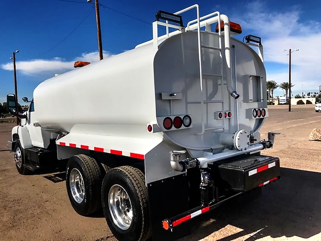 2005 Chevrolet C8500 with New Maverick 4,000 Gallon Water System