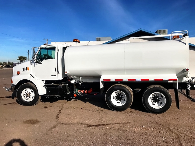 2004 Sterling LT 9500 Heavy Spec with New Maverick 4000 Gallon Water System