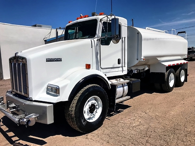 2007 Kenworth Heavy Spec T-800 with Maverick 4,000 Gallon Water System