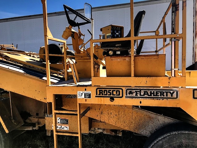 2001 Rosco Chip Spreader