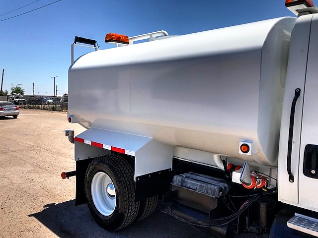 2005 International Model 4400 4x2 With New Maverick 2,500 Gallon Water System