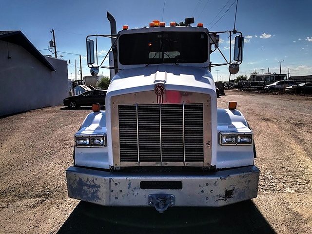 2005 Kenworth Heavy Spec T-800 with Norwood Dump Body/ Simple 16