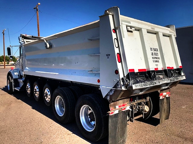 2005 Kenworth Heavy Spec T-800 with Norwood Dump Body/ Simple 16