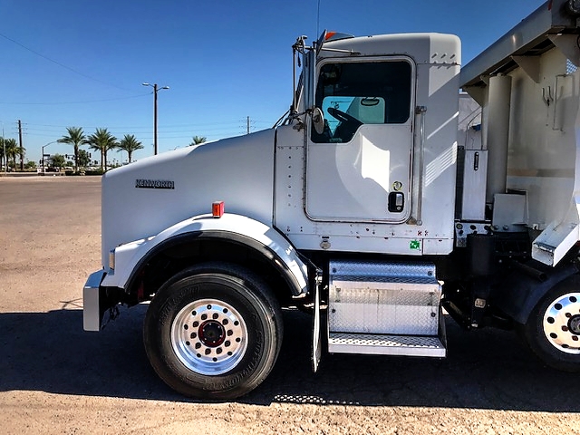 2006 Kenworth Heavy Spec T-800  with Norwood Dump Body/ Simple 16