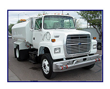 1992 Ford L-8000 with New Maverick 2,500 Gallon Water System