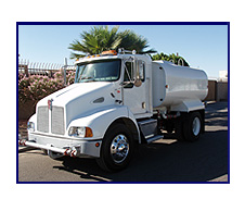 2002 Kenworth T-300 with Maverick 2000 Gallon Water System