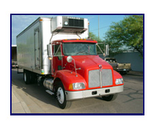 2005 Kenworth T-300 with 24 Ft Kidron Reefer Box