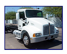 2005 Kenworth T-300 Cab & Chassis