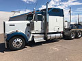 2006 Kenworth W900 L Truck Tractor w/ 72 Inch Aerodyne Sleeper