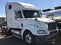 2006 Freightliner Columbia Model CL 120