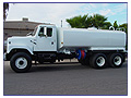 1986 International 2500 Series with 4,000 Gallon Water System