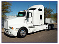 2006 Kenworth T-600 with 72 InchAeroCab Studio Sleeper