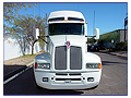 2006 Kenworth T-600 with 72 InchAeroCab Studio Sleeper
