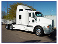 2006 Kenworth T-600 with 72 InchAeroCab Studio Sleeper
