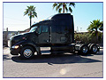 2006 Peterbilt 387 with 72 Inch Double Bunk Sleeper