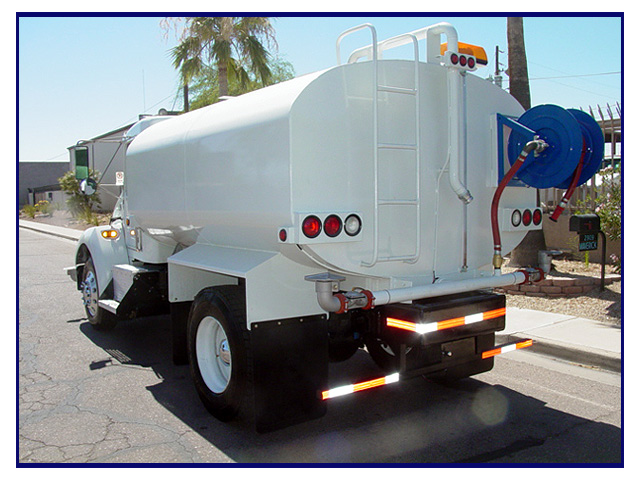 2003 Kenworth T-300 with New Maverick 2,500 Gallon Water System