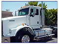 1999 Kenworth T-800 Heavy Haul Factory Day Cab/ 5 Window