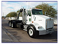 2000 KW T-800 Heavy Spec Roll Off Truck